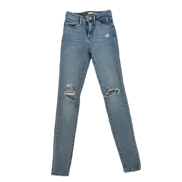 Levi’s 721 High-Rise Skinny Jeans - Picture 4 of 7